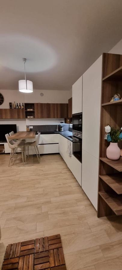 La Maison De Florina Milano Exteriör bild